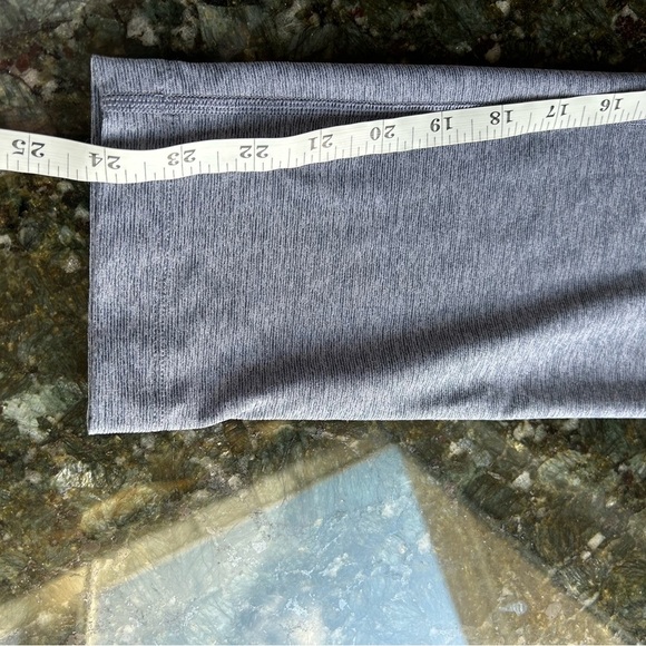Outdoor Voices leggings. Excellent condition. Blue/grey heathered color. Size L - Picture 10 of 10